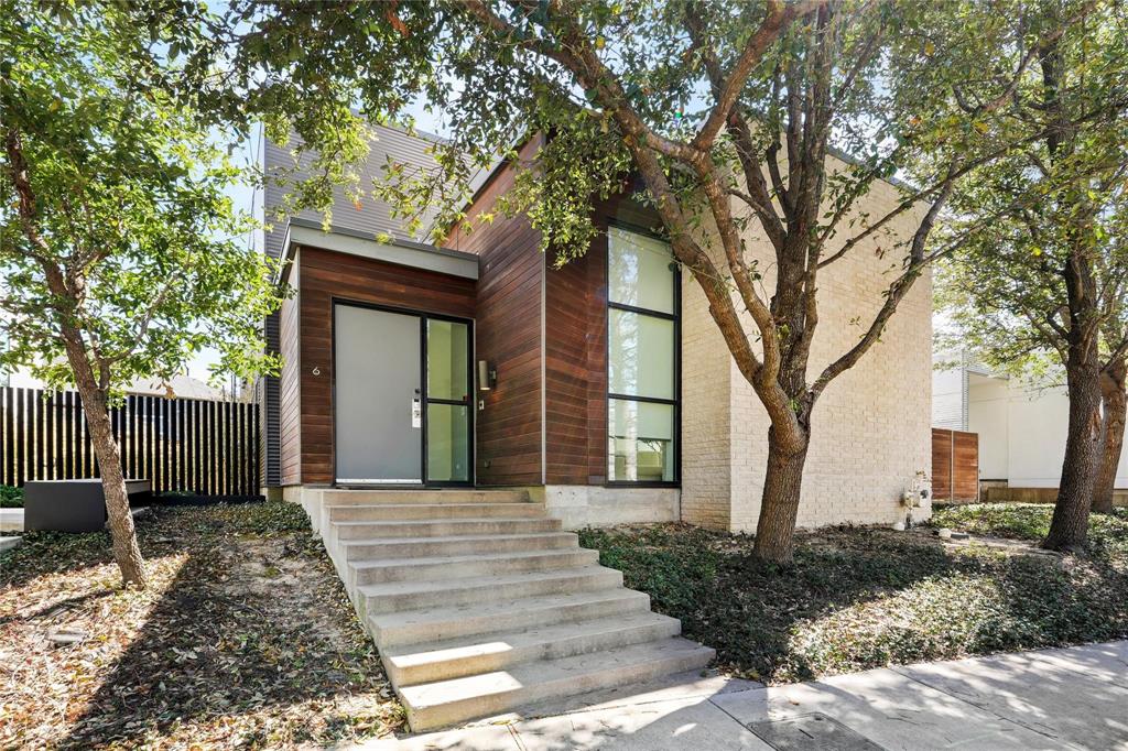 6 Vanguard Way
