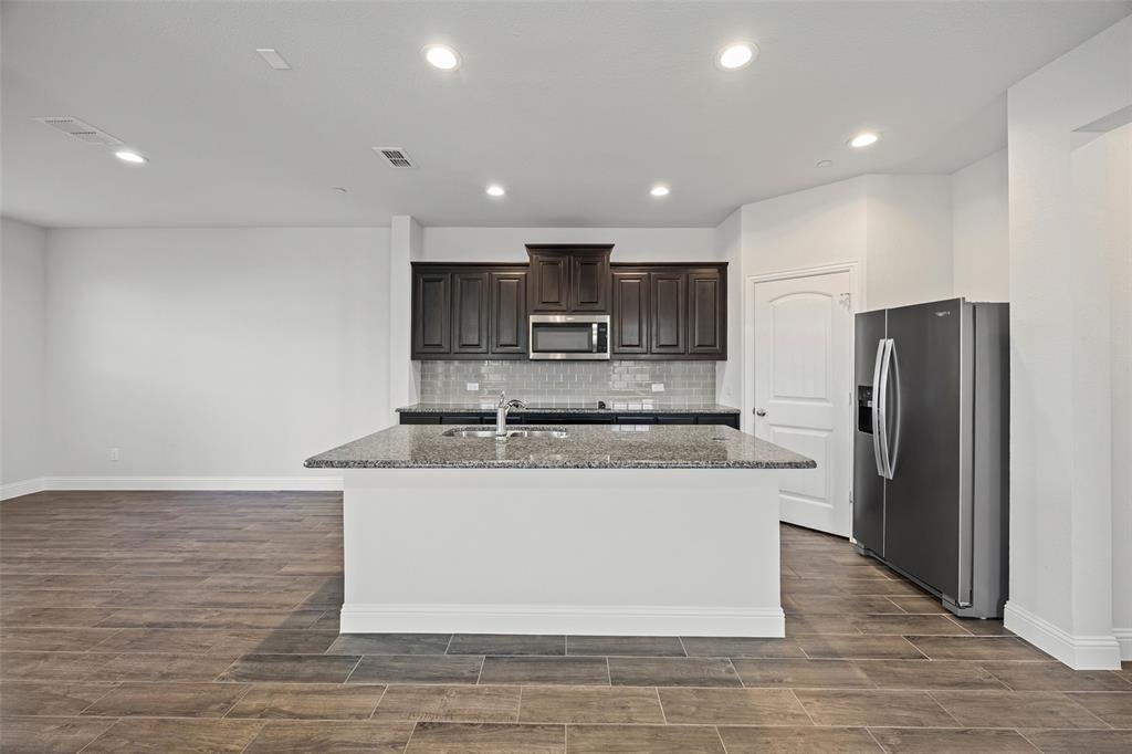 519 Sandiford Court