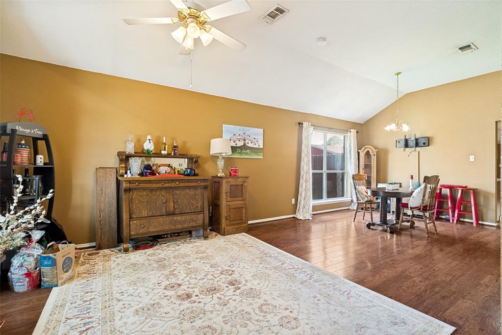 1005 Darren Drive