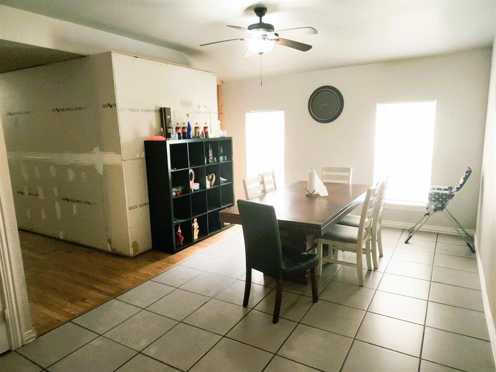 2737 W Camp Wisdom Road