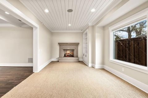 Tiny photo for 6842 Merrilee Lane, Dallas, TX 75214 (MLS # 21166515)