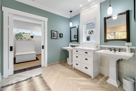 Tiny photo for 6842 Merrilee Lane, Dallas, TX 75214 (MLS # 21166515)