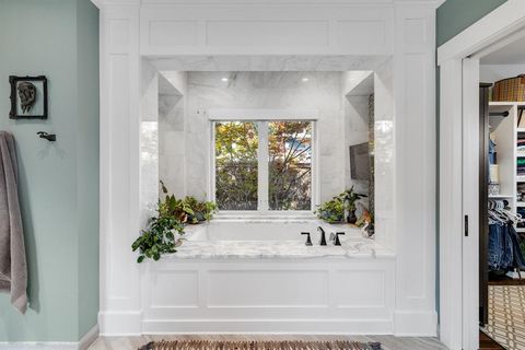 Tiny photo for 6842 Merrilee Lane, Dallas, TX 75214 (MLS # 21166515)