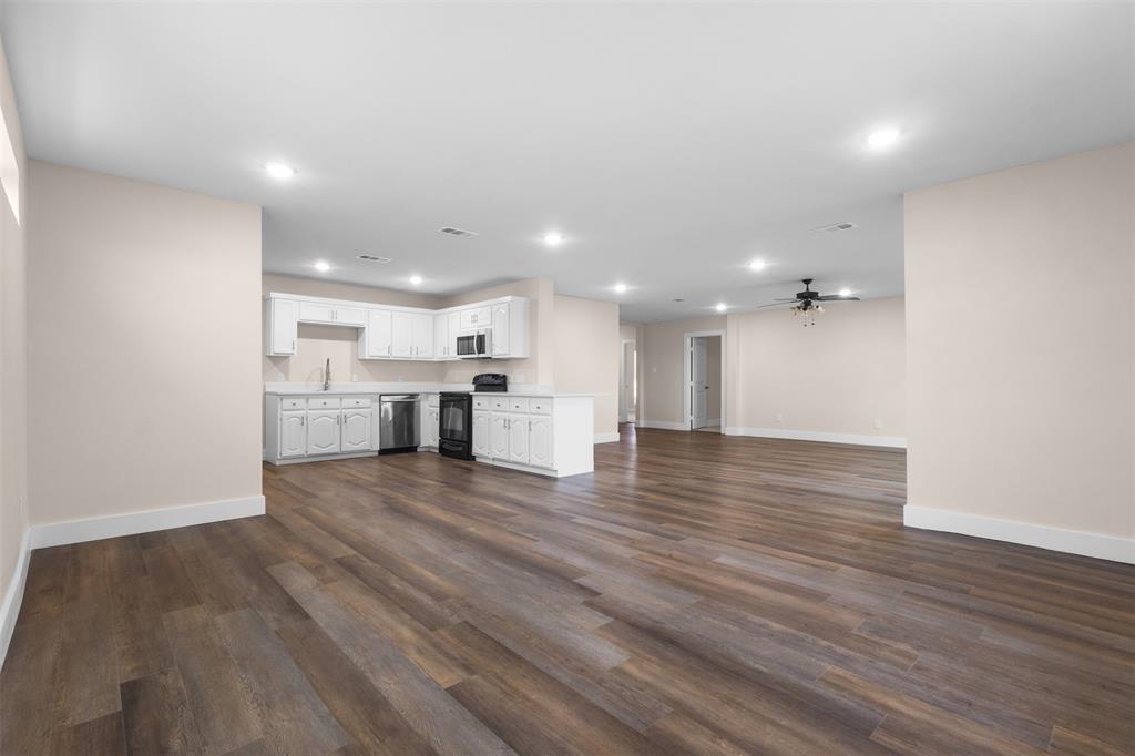 R G Cartwright Surv Abs #76 - Residential