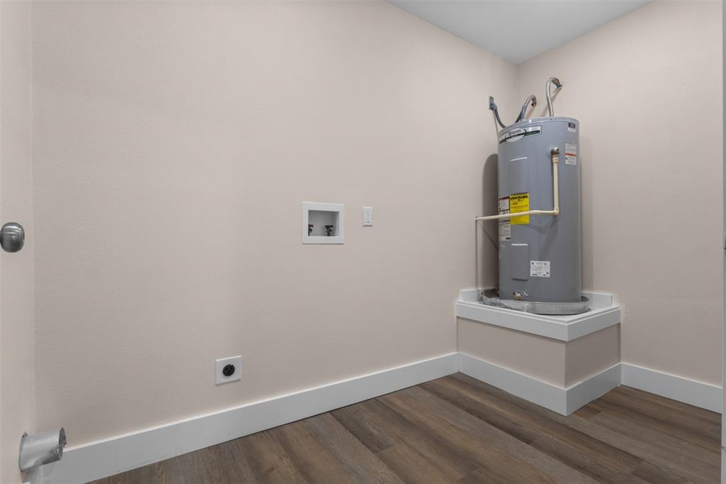 R G Cartwright Surv Abs #76 - Residential