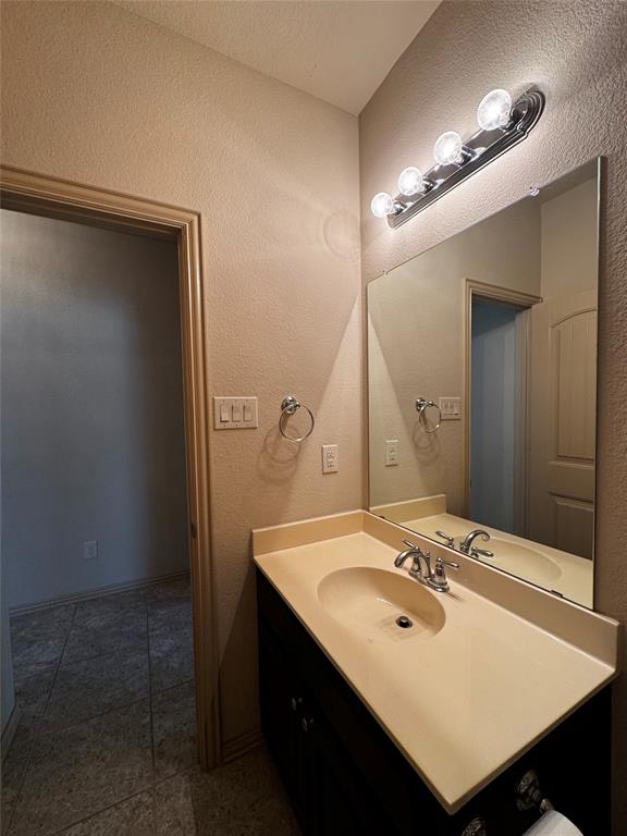 Villages Of Woodland Spgs W - Residential Lease