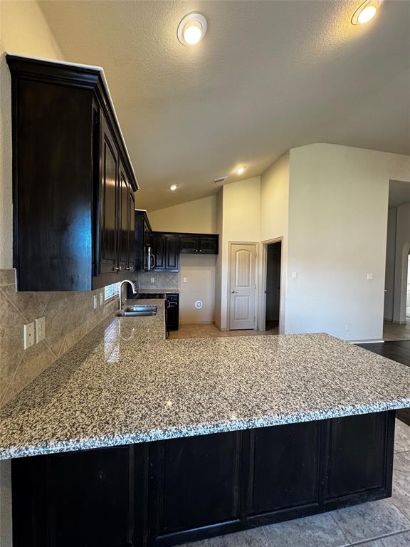 Villages Of Woodland Spgs W - Residential Lease