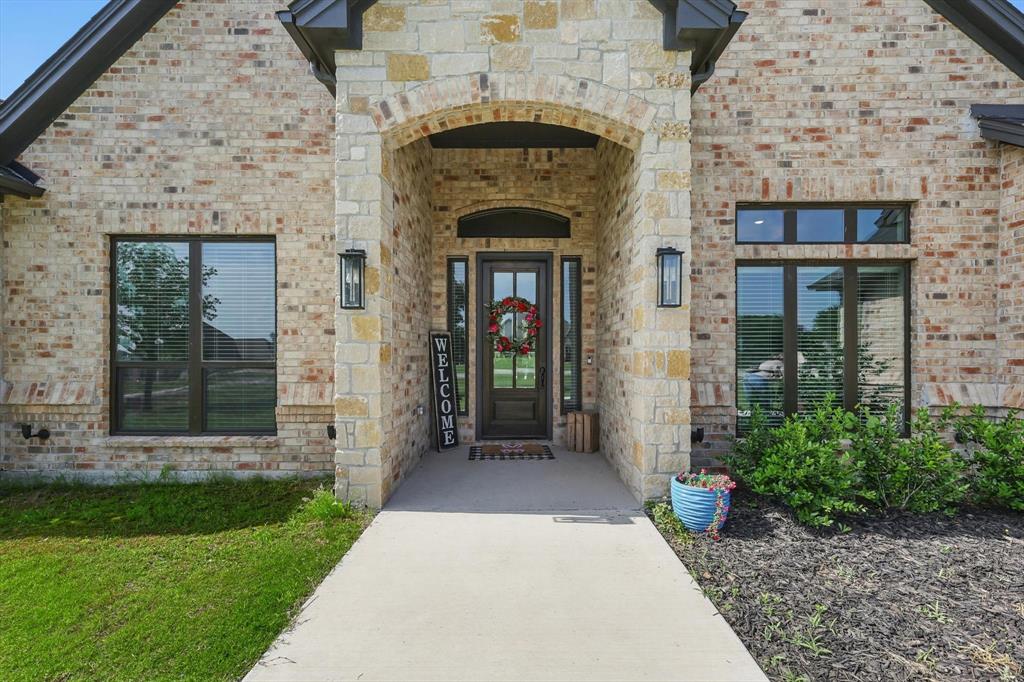 108 Wet Rock Road E