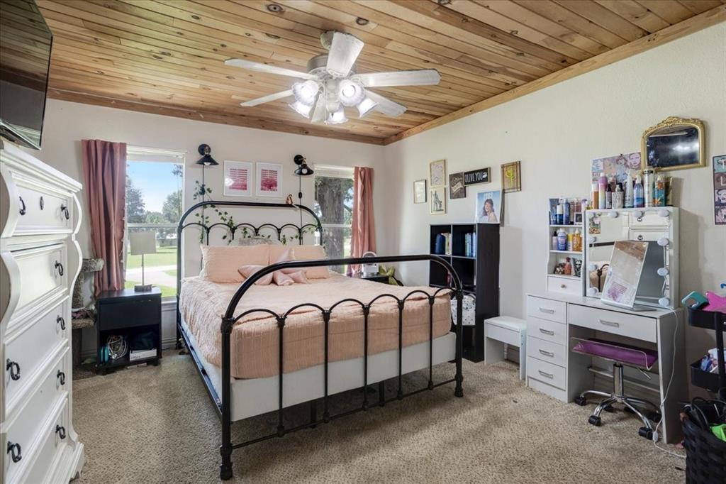 Peninsula Point - Residential