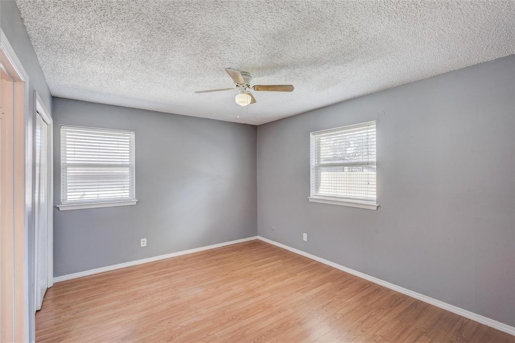 Meadowbrook East Add - Residential Lease