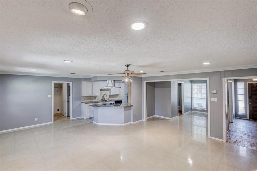 Meadowbrook East Add - Residential Lease