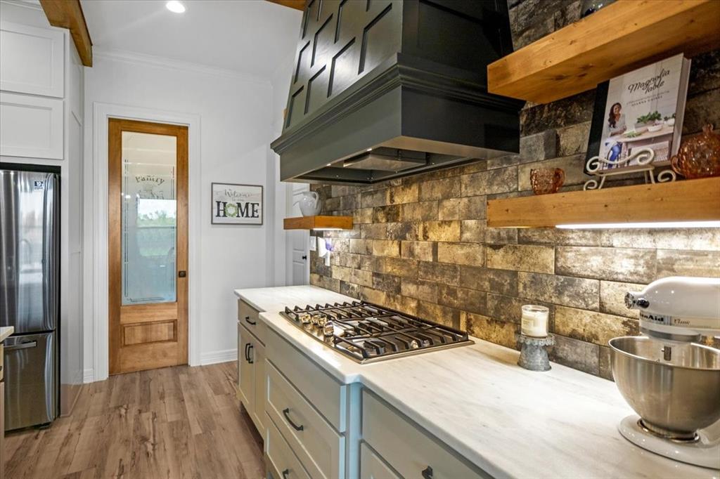 THREE DOVES ESTATES - Residential