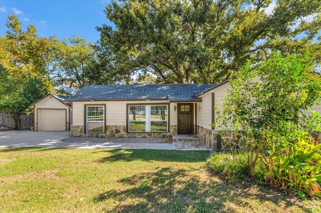 1800 Brook Hollow Drive