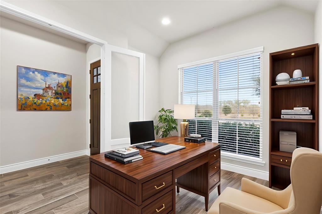 8541 White River Trail