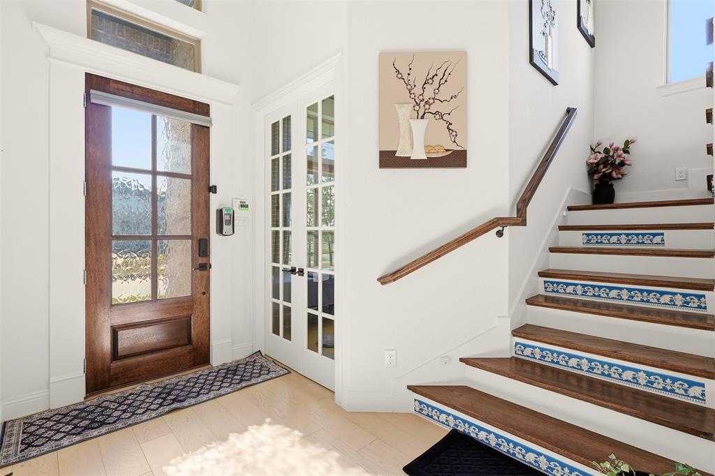 3201 Casa Blanca Street