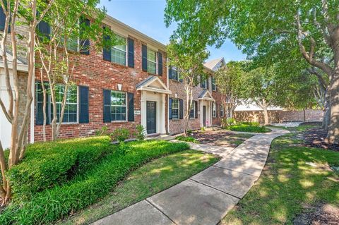Photo of 3004 Stone Forest Circle, McKinney, TX 75070 (MLS # 21272657)