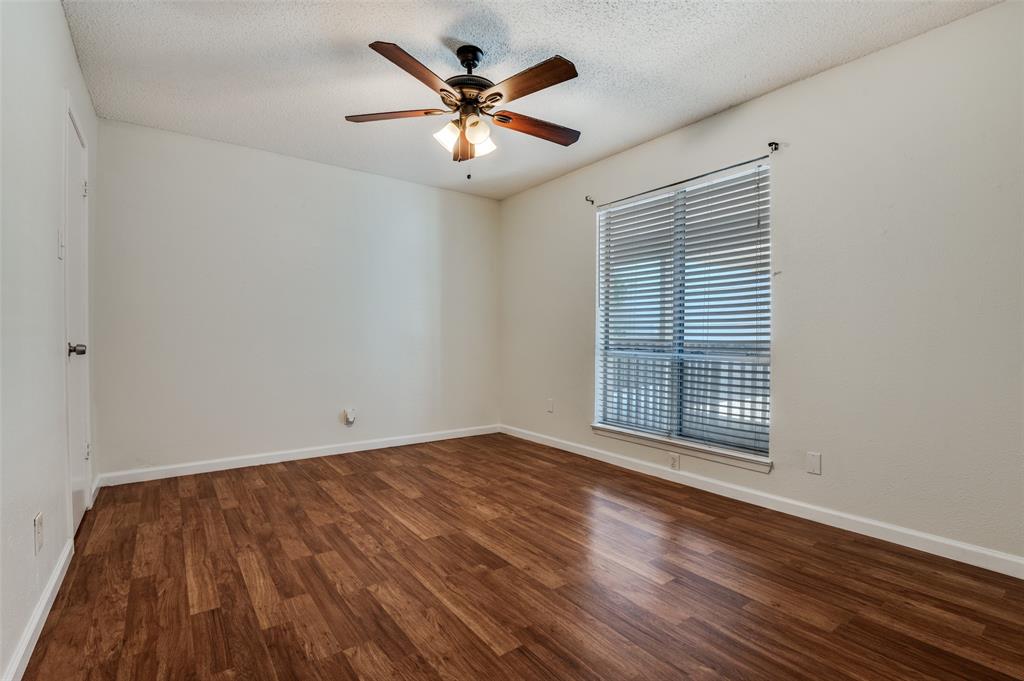 River Oaks Condos - Residential