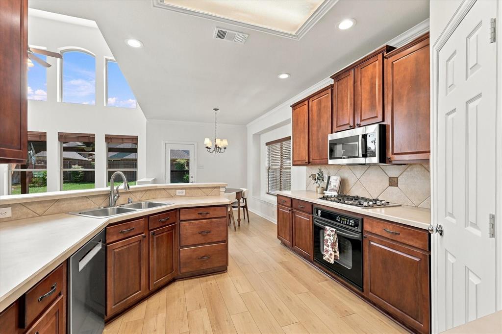 3532 Westminister Trail