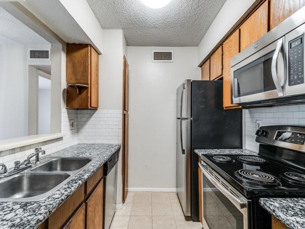 Tealwood On The Creek Condo - Residential