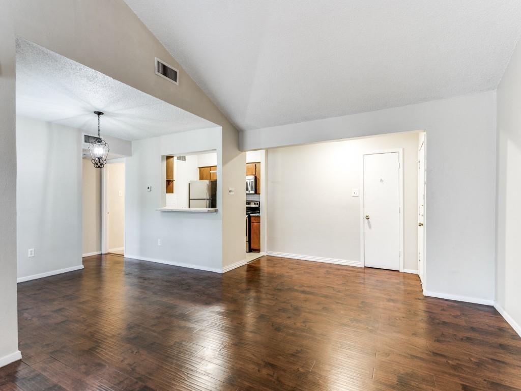 Tealwood On The Creek Condo - Residential