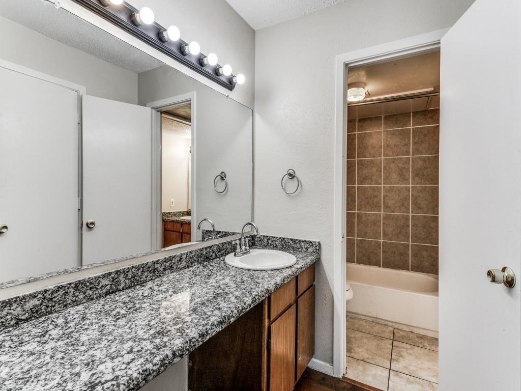 Tealwood On The Creek Condo - Residential