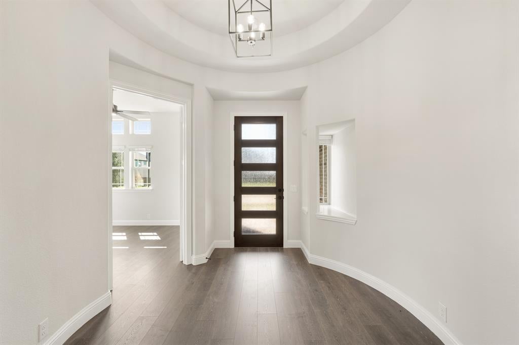 2402 Avalon Drive