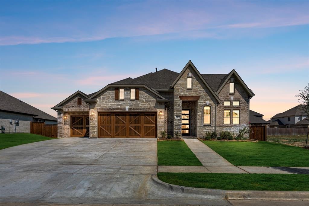 2402 Avalon Drive