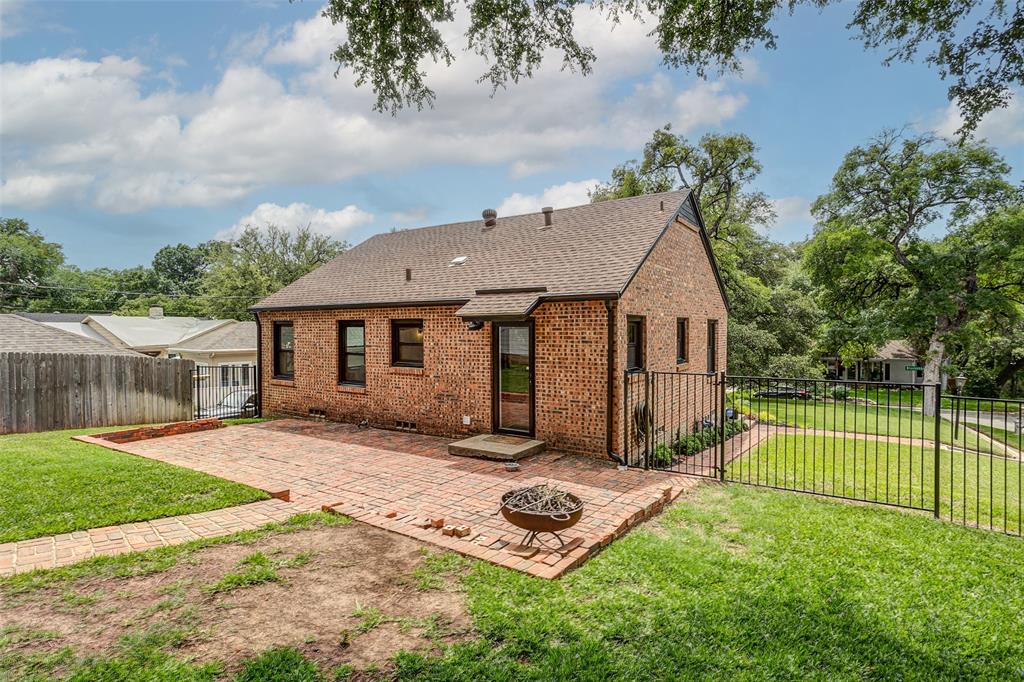 Oakhurst - Residential