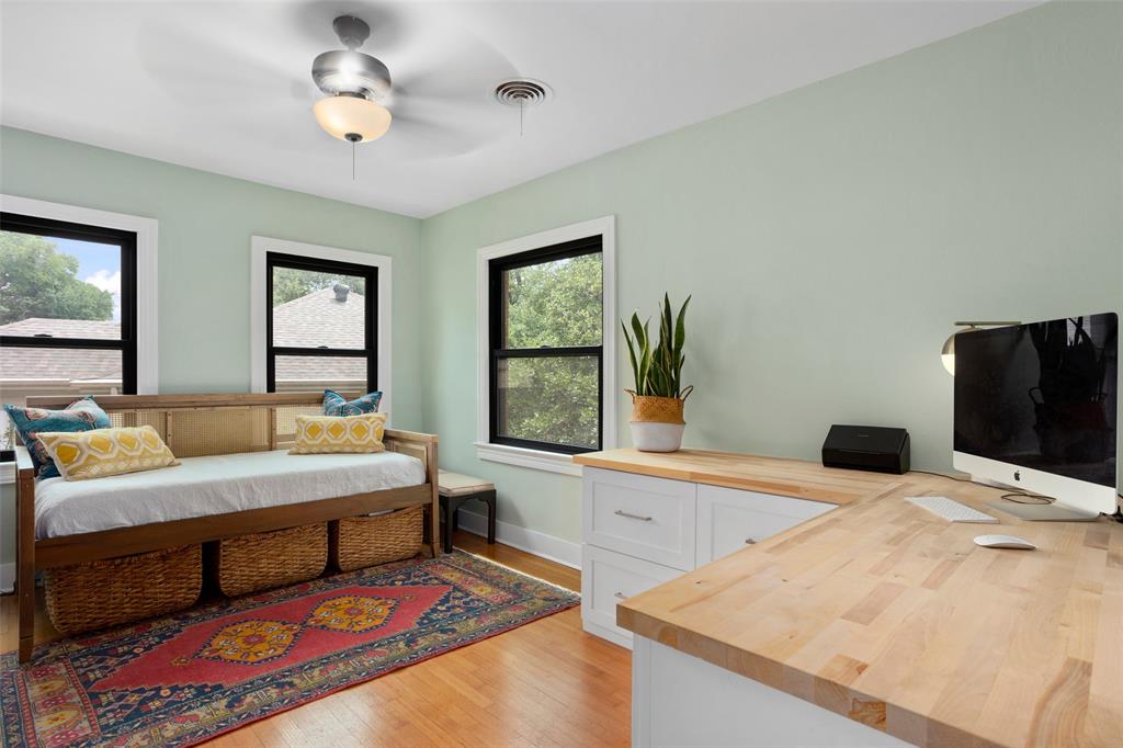 Oakhurst - Residential