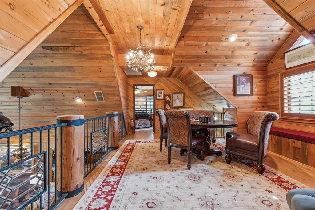 Emerald Sound At Lake Lewisville - Residential