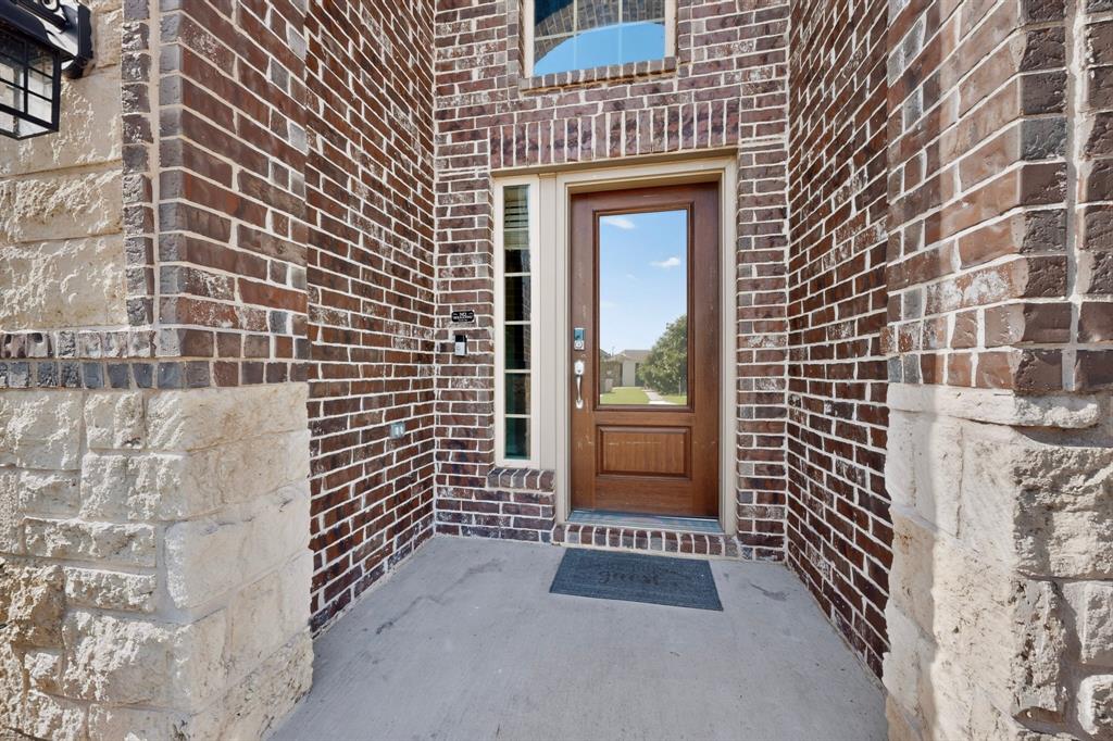 821 Black Hawk Drive