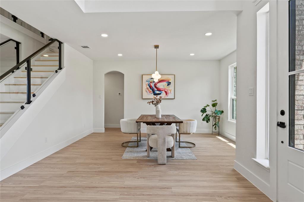 3717 Estacado Lane