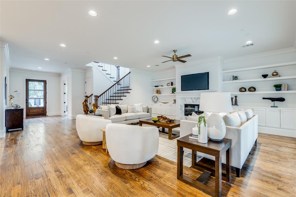 S M U Heights - Residential