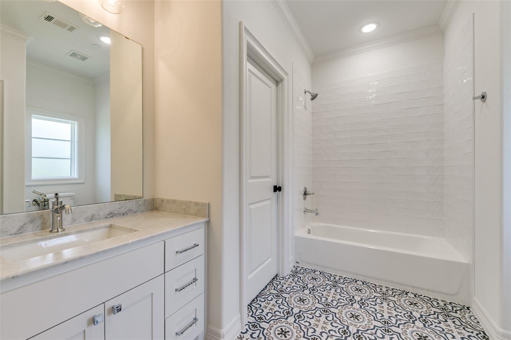 S M U Heights - Residential