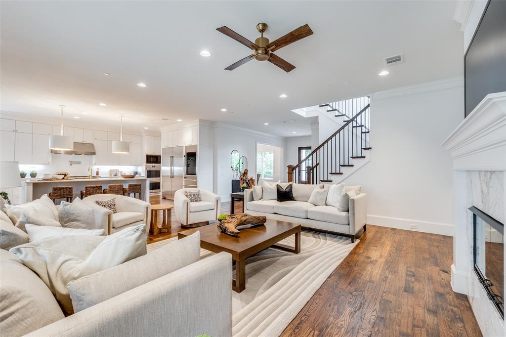 S M U Heights - Residential