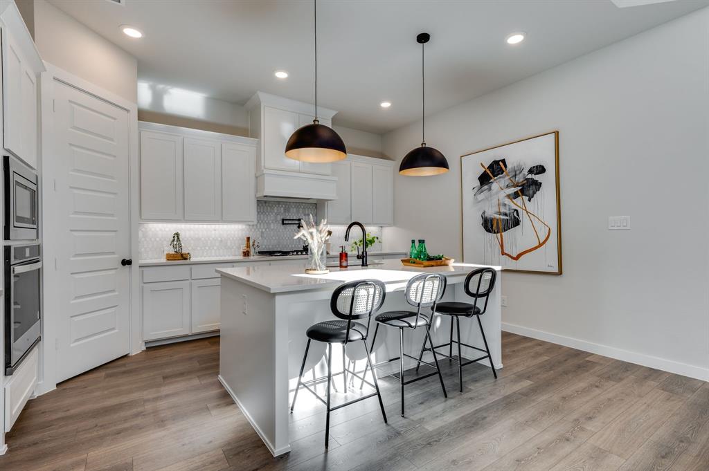 GROVE FRISCO - Residential Lease