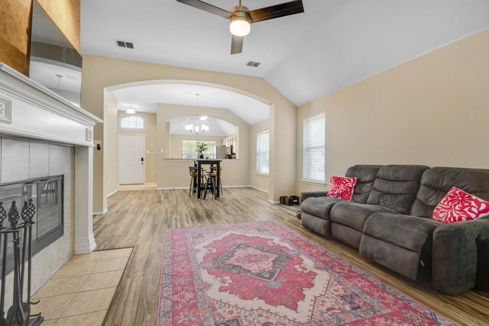 1417 Constantina Drive