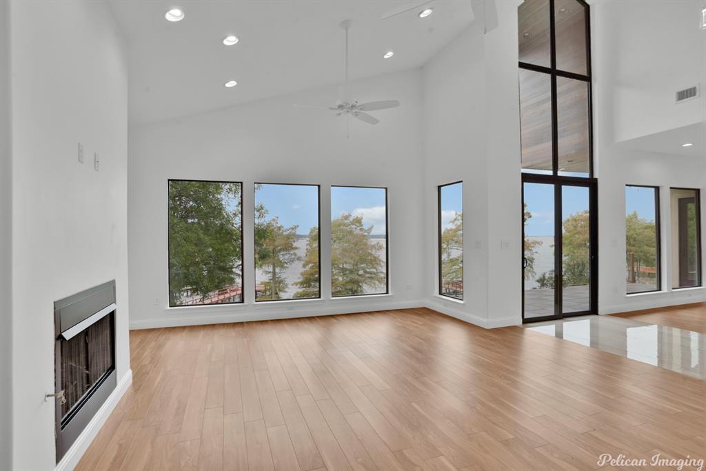 Willow Point - Residential