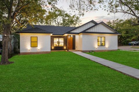 A home in Whitesboro