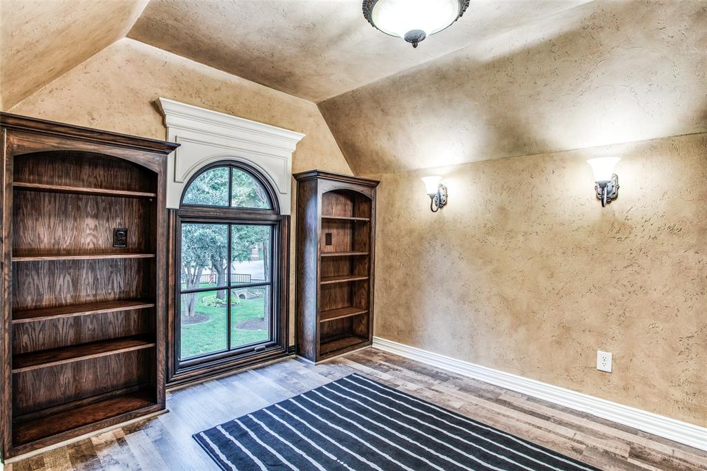 OAKWOOD ESTATES - Residential