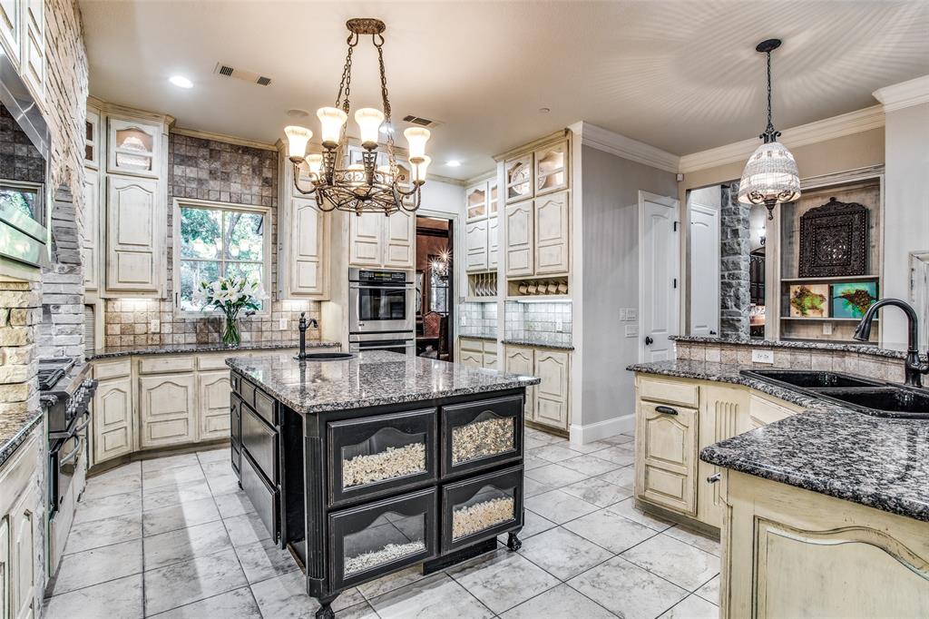 OAKWOOD ESTATES - Residential