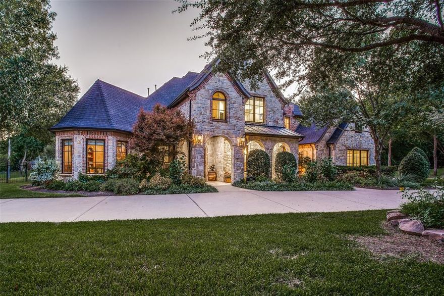 Wonderful opportunity to live in serene Oakwood Estates. Enjoy beautiful tree lined streets with modern amenities just minutes away. Located on one acre, this beautiful home offers a fabulous floor plan with three living areas, two dining areas, bar, primary and guest room down, as well as a study. Second floor has game room, media room and three bedrooms with en-suite baths. Back yard is perfect for entertaining with outdoor kitchen, sitting area, pool, fire pit, sports court. and spacious yard. Ample parking with 4 car garage and circle driveway. Golf cart friendly neighborhood. New roof 2020.