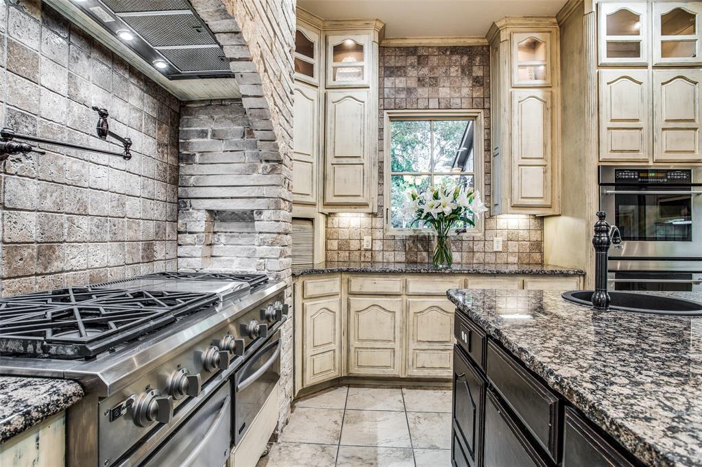 OAKWOOD ESTATES - Residential