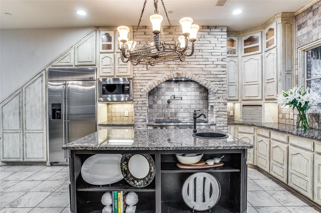 OAKWOOD ESTATES - Residential