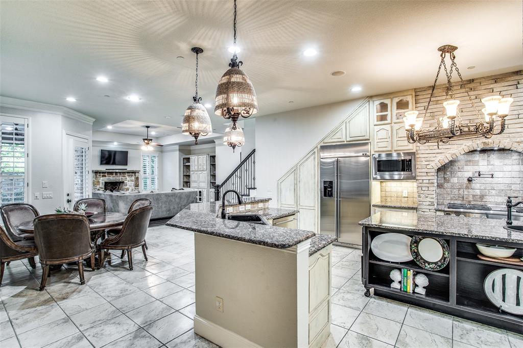 OAKWOOD ESTATES - Residential