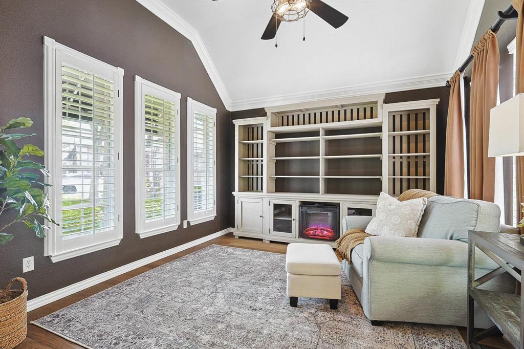 Windsor Heights At Bridlewood - Residential