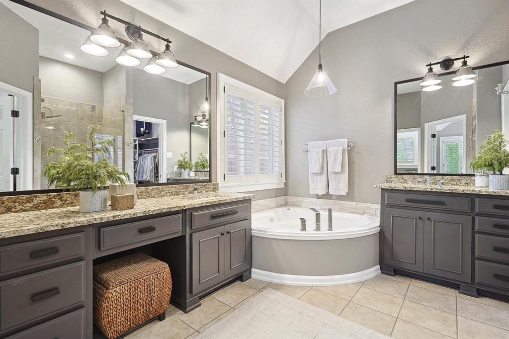 Windsor Heights At Bridlewood - Residential