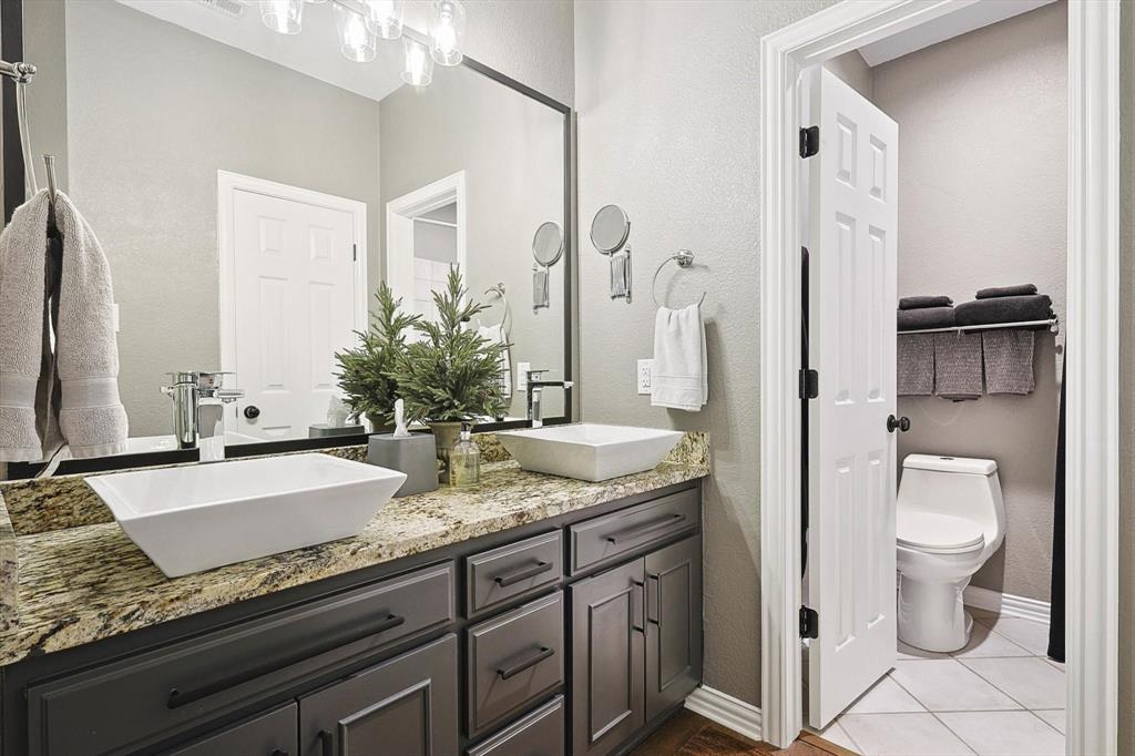 Windsor Heights At Bridlewood - Residential