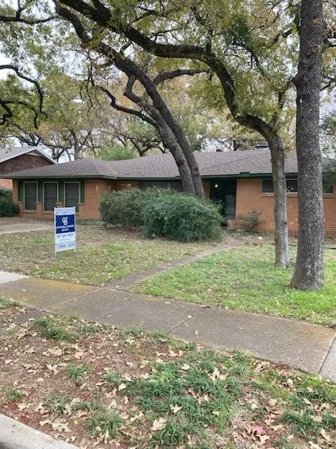 410 Nottingham Drive