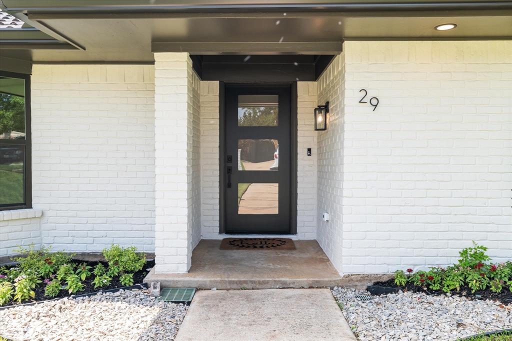29 Crestwood Drive